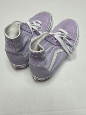 Vans Mens 8.5-unisex Womens 10 High-Top Sneakers in Lavender and White